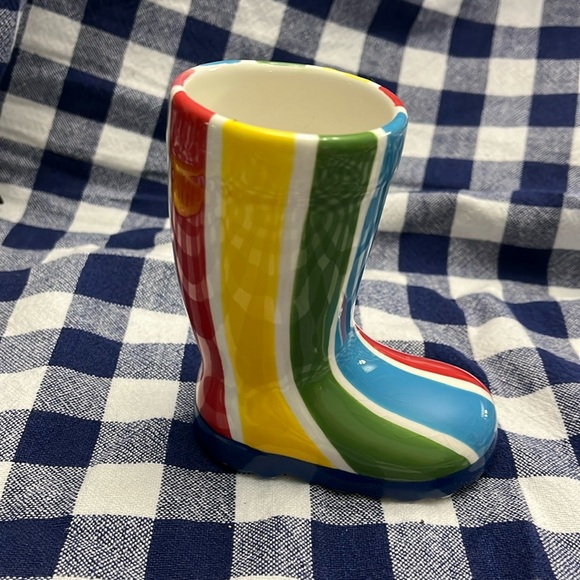 Yankee Candle Other - Yankee Candle ceramic Striped Spring Rain boot votive holder